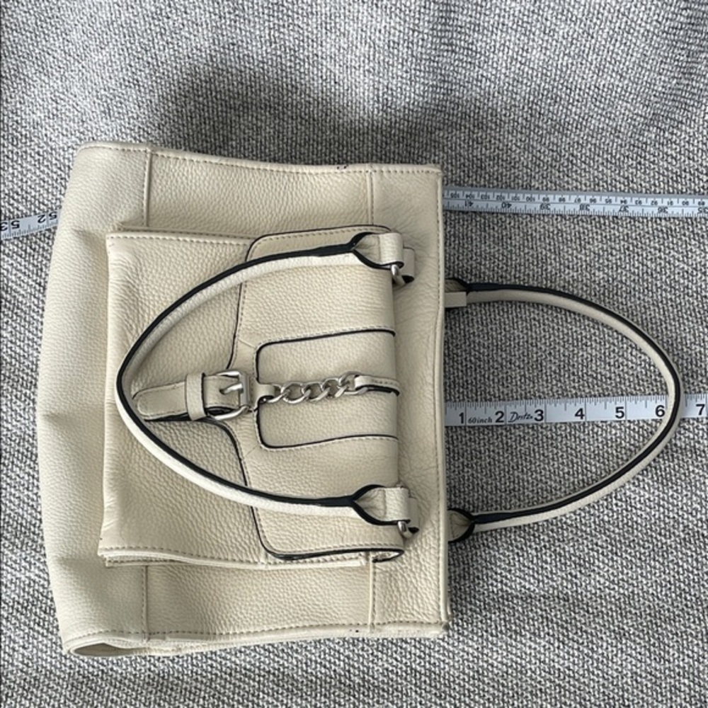 Giani Bernini Cream Satchel with Chain Detail - Picture 11 of 16